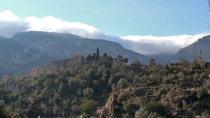 Still 85.jpg - Deia